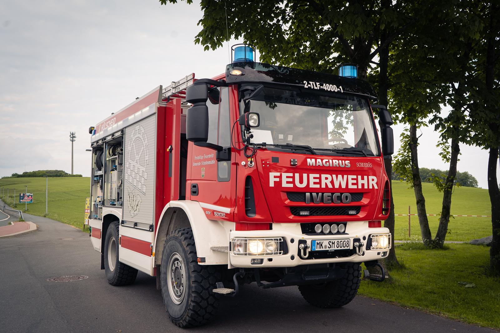 Tanklöschfahrzeug 2-TLF4000-1 im Einsatz